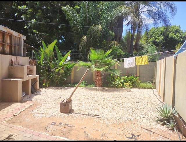 2 BEDROOM DUPLEX FOR SALE IN CAPRICORN